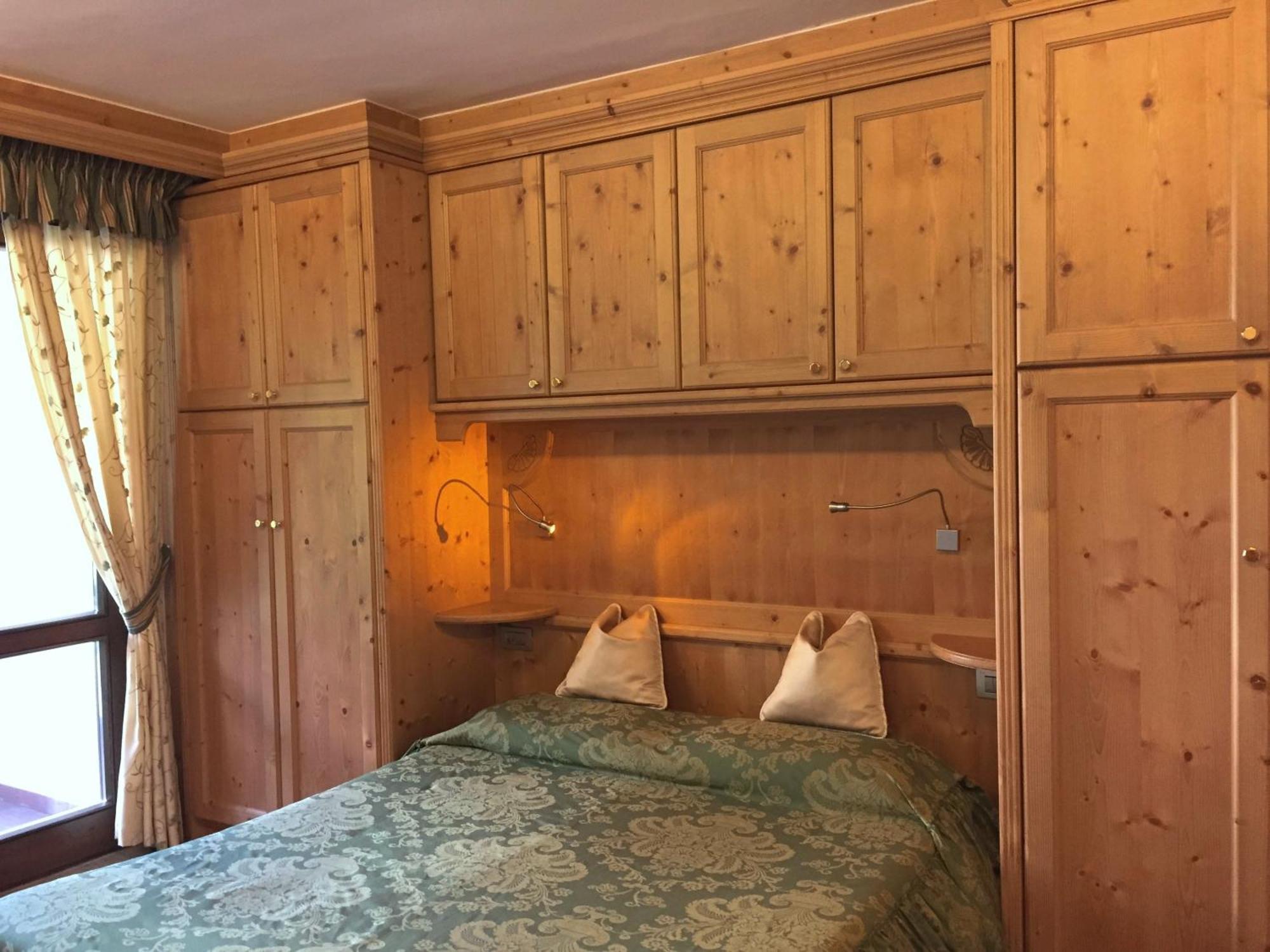 Parkhotel Ladinia San Vito di Cadore Oda fotoğraf