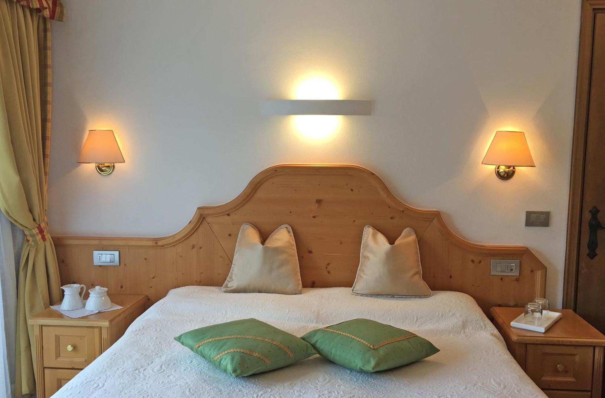 Parkhotel Ladinia San Vito di Cadore Oda fotoğraf