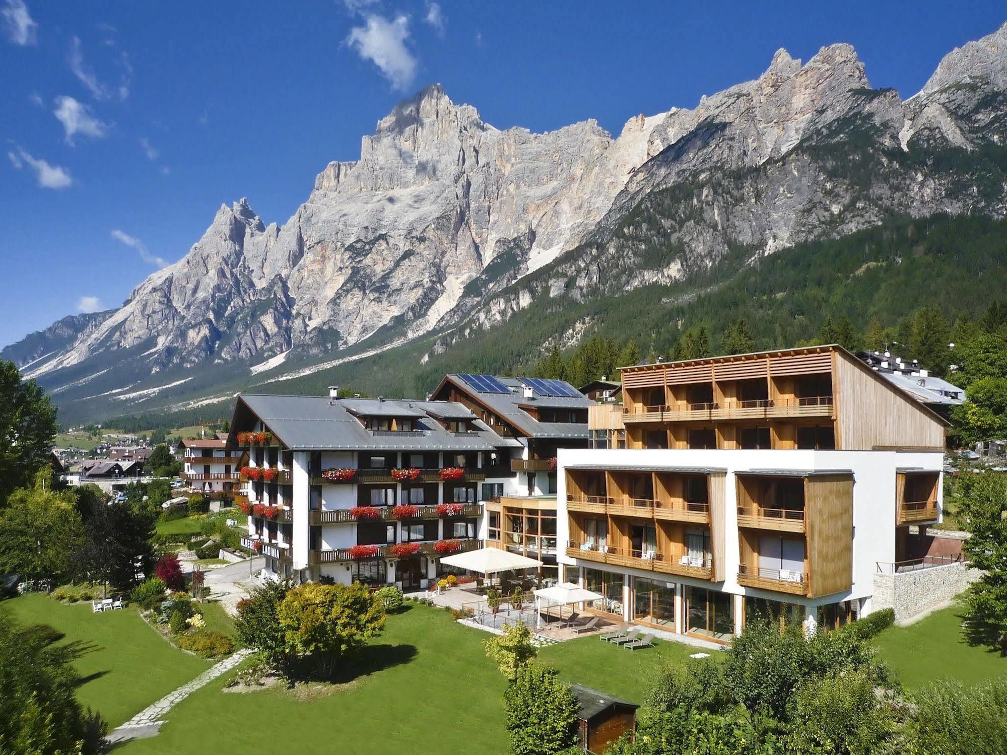 Parkhotel Ladinia San Vito di Cadore Dış mekan fotoğraf